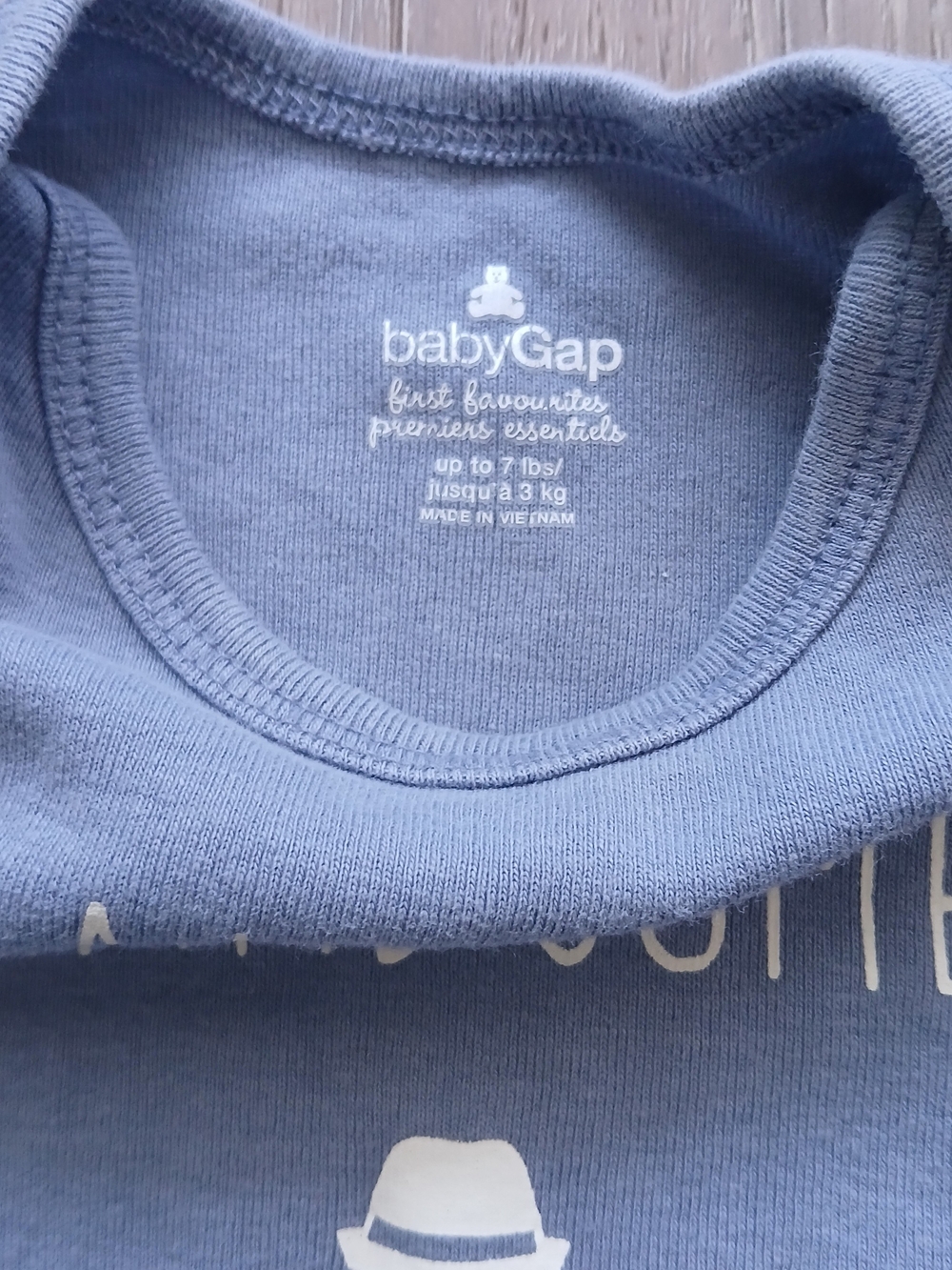 Newborn Baby Boy Clothing Bundle 5 Pieces Carter's Baby Gap Children's Place 0-3 - Picture 8 of 11